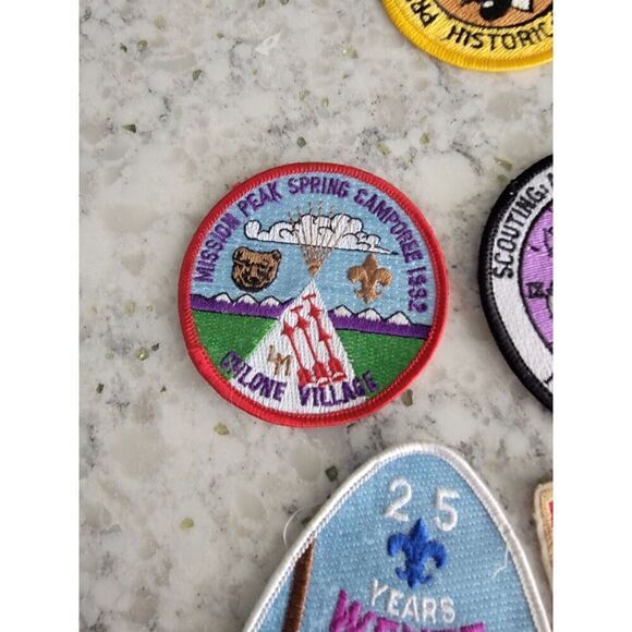 Misc Lot Of 11 Boy Scout Patches ‎ & A Boy Scout Handbook All 1990's Vintage - Picture 4 of 8
